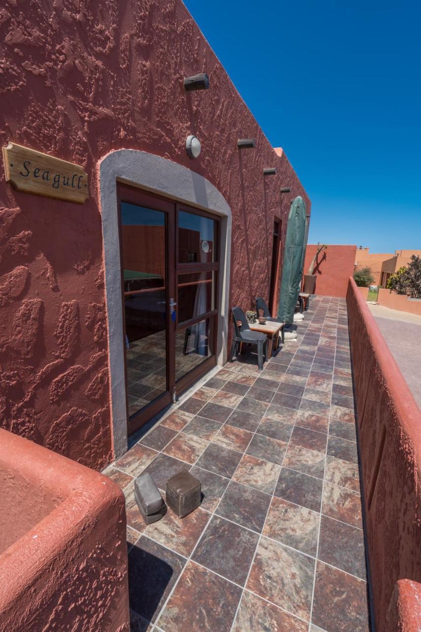 Island Cottage Guesthouse Lüderitz エクステリア 写真